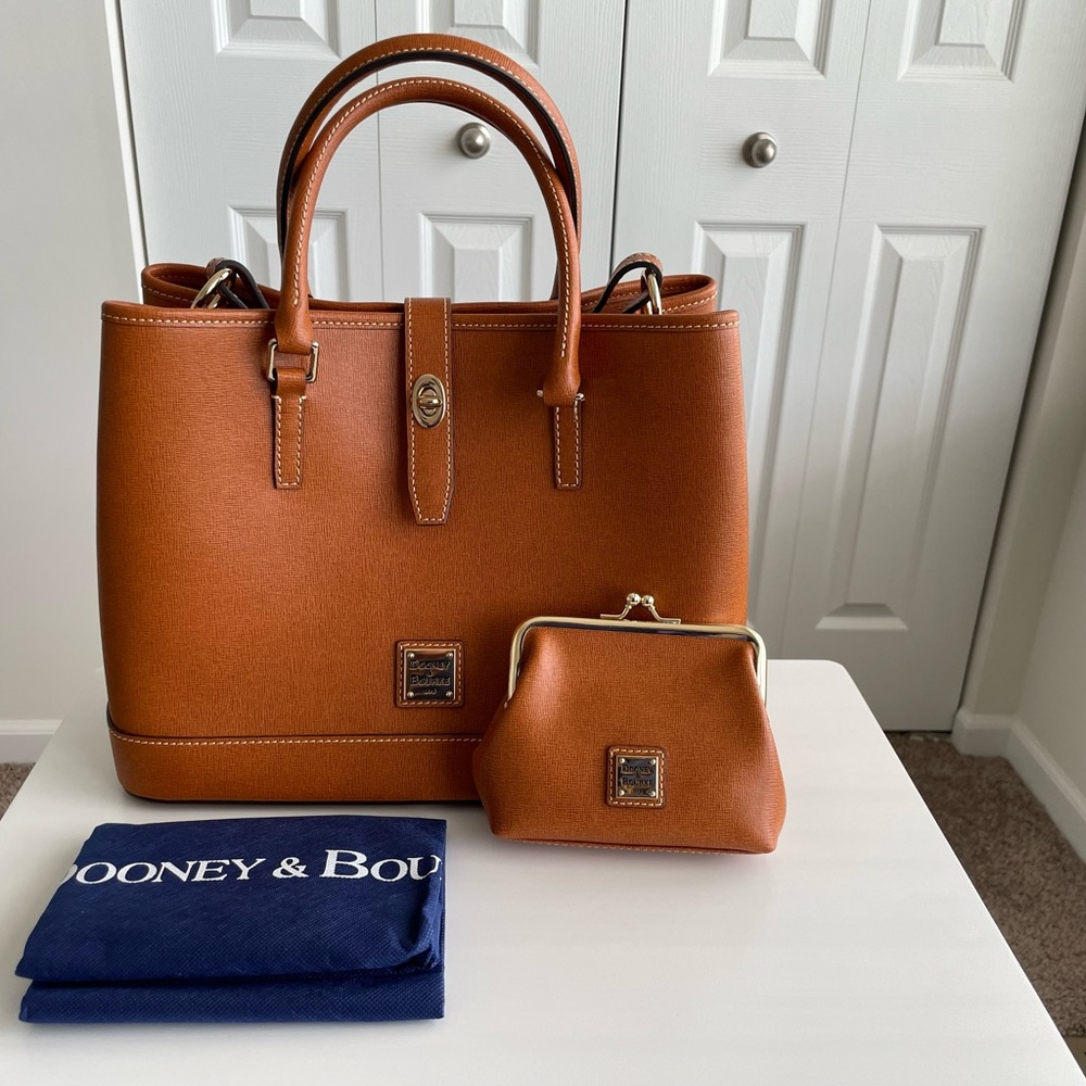 Dooney & Bourke Perry tote and Wallet